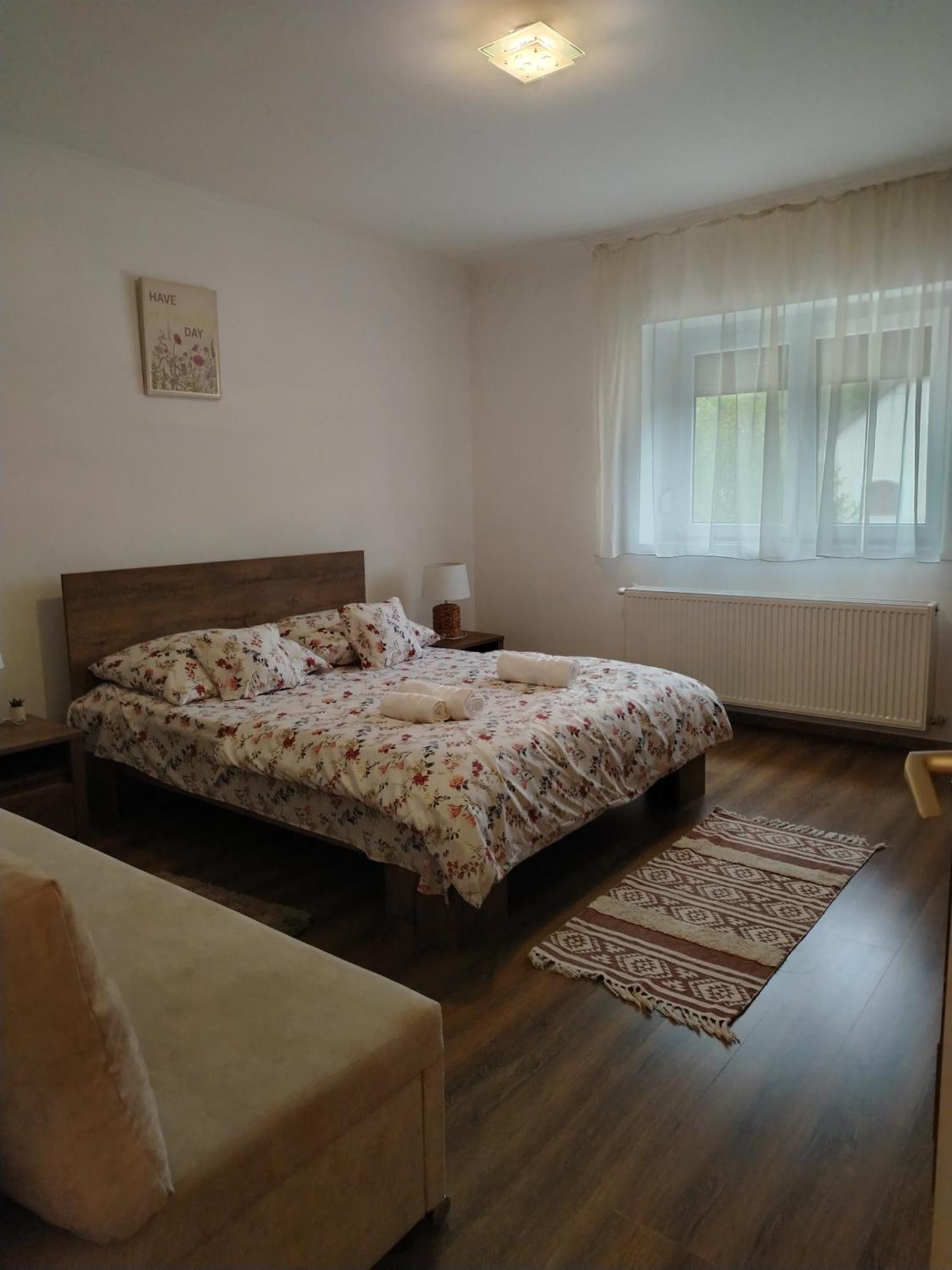 Kaptarko Apartmanhaz Demjén Exteriör bild